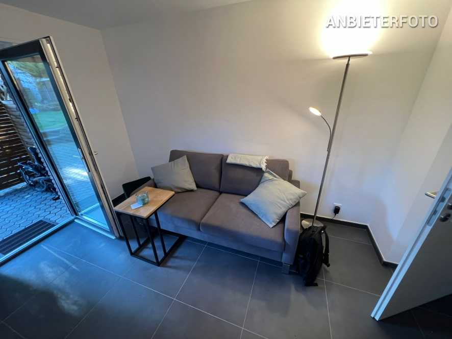 Möbliertes Einlieger-Apartment in Gehentfernung zum Rhein in Köln-Worringen