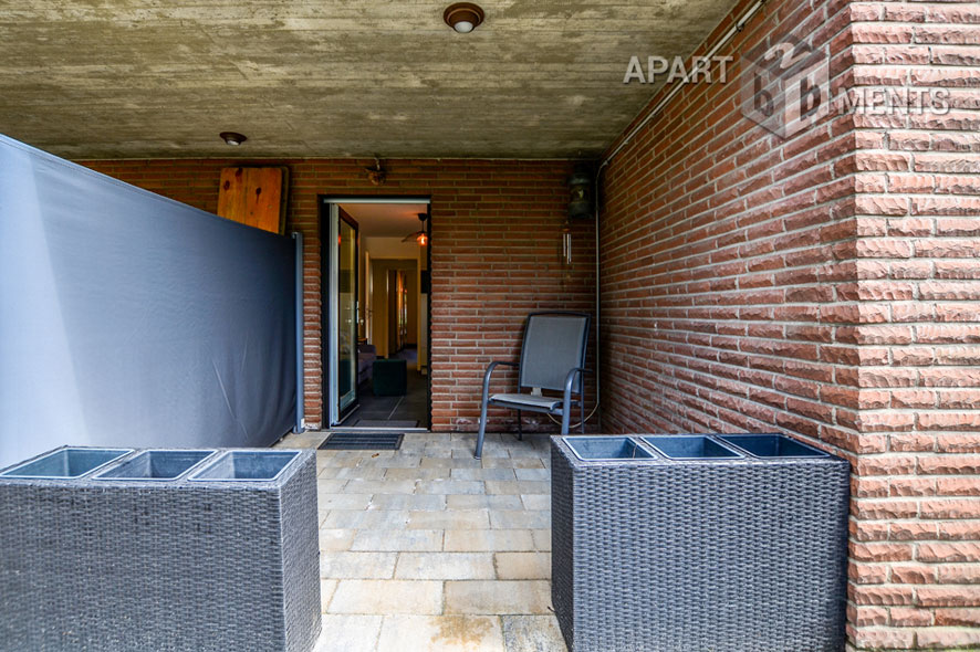 Möbliertes Einlieger-Apartment in Gehentfernung zum Rhein in Köln-Worringen