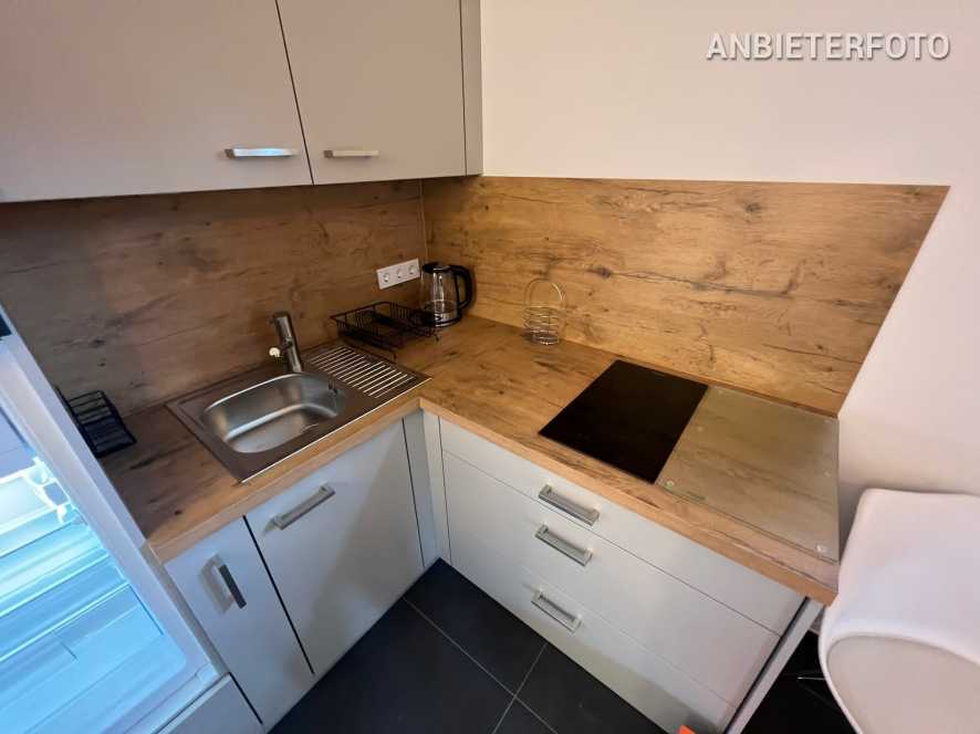 Möbliertes Einlieger-Apartment in Gehentfernung zum Rhein in Köln-Worringen