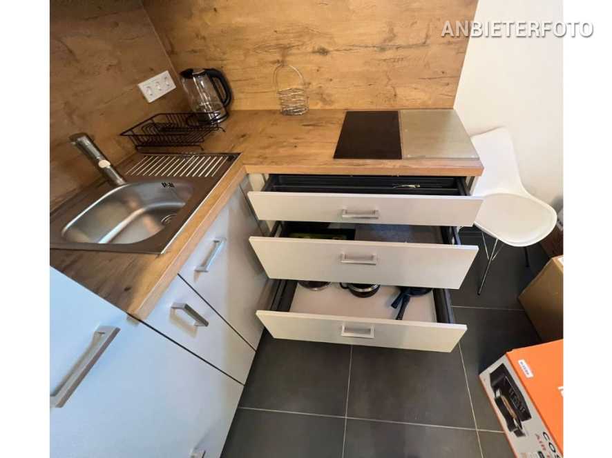 Möbliertes Einlieger-Apartment in Gehentfernung zum Rhein in Köln-Worringen