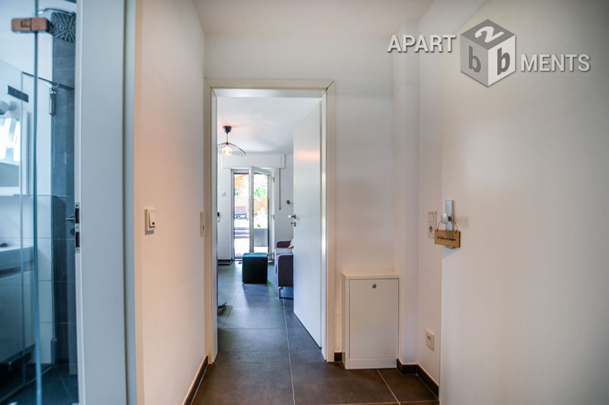 Möbliertes Einlieger-Apartment in Gehentfernung zum Rhein in Köln-Worringen