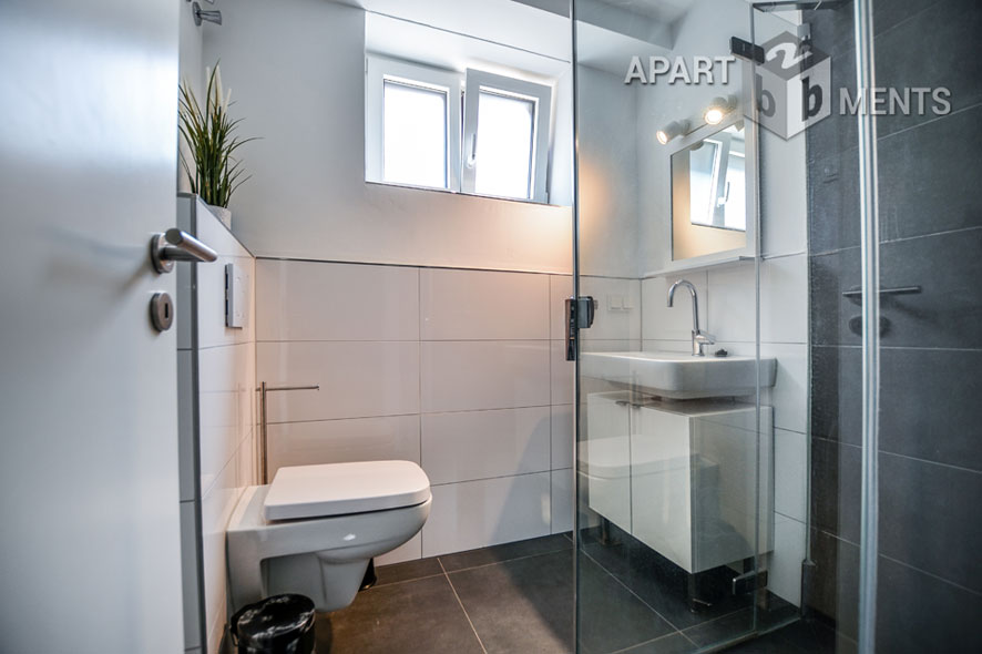 Möbliertes Einlieger-Apartment in Gehentfernung zum Rhein in Köln-Worringen