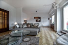 High-quality furnished 3-room penthouse with roof terrace in Cologne-Altstadt-North