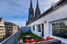 High-quality furnished 3-room penthouse with roof terrace in Cologne-Altstadt-North