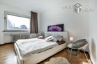 High-quality furnished 3-room penthouse with roof terrace in Cologne-Altstadt-North