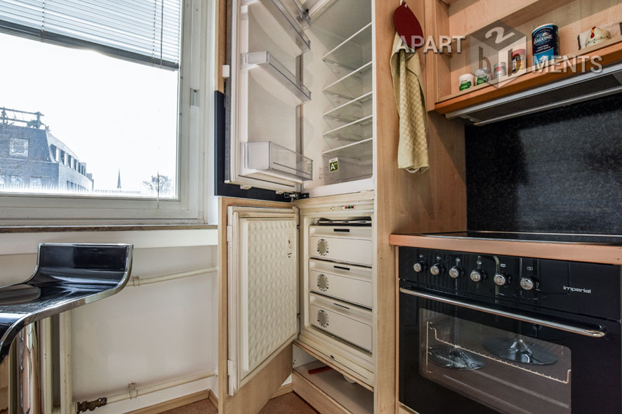 Hochwertiges möbliertes 3-Zimmer Penthouse mit Dachterrasse in Köln-Altstadt-Nord