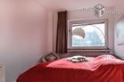 High-quality furnished 3-room penthouse with roof terrace in Cologne-Altstadt-North