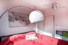 High-quality furnished 3-room penthouse with roof terrace in Cologne-Altstadt-North