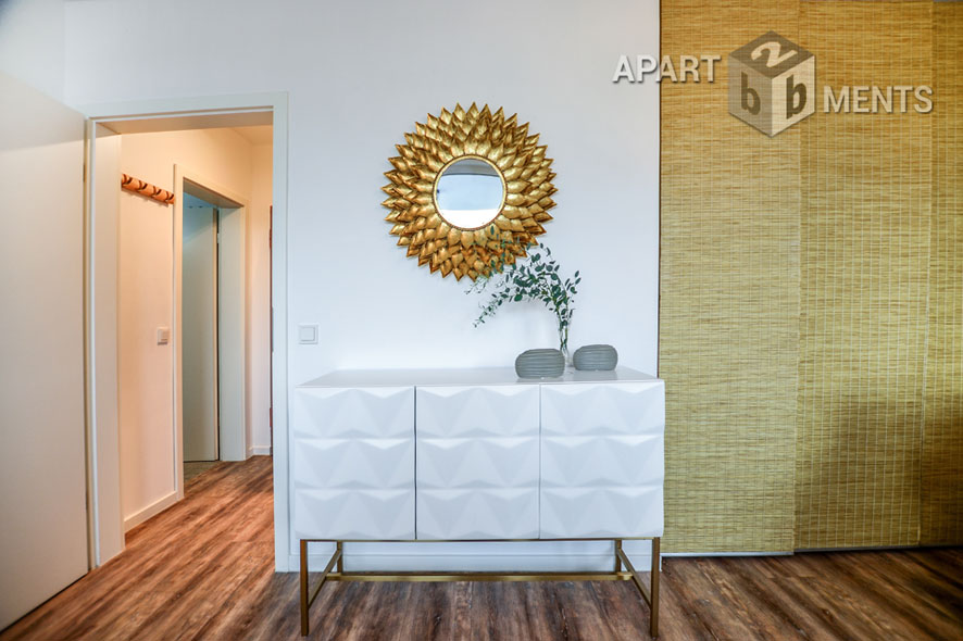 Modern möblierte Wohnung mit Balkon in Köln-Deutz - neu möbliert