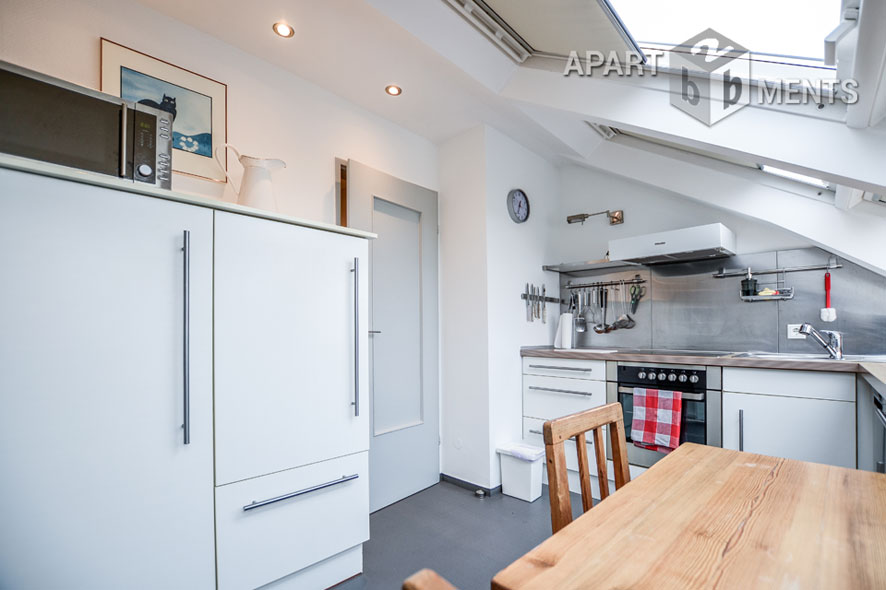 Gehoben und modern möblierte Wohnung in Leverkusen