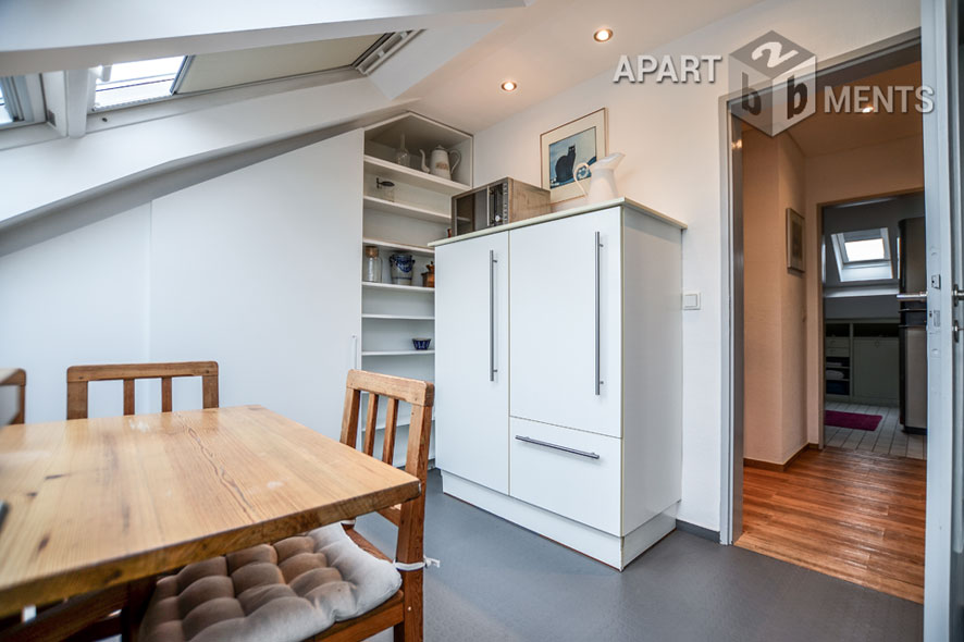 Gehoben und modern möblierte Wohnung in Leverkusen