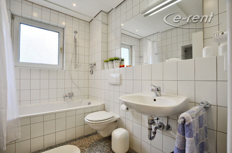 Elegantly and modernly furnished apartment in Cologne-Altstadt-Süd