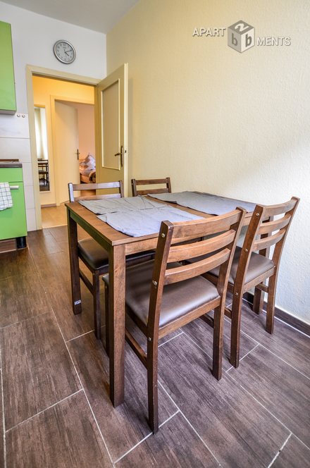 Modern möblierte und helle Wohnung in guter Wohnlage in Köln-Nippes