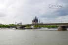 helle 2 Zimmer Wohnung mit Blick auf den Rhein und auf den Kölner Dom