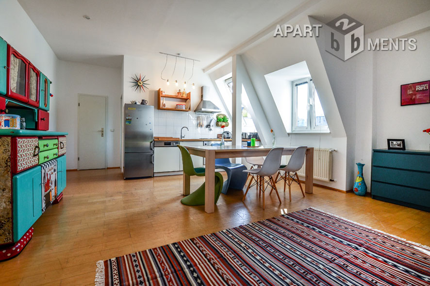 Loft-like furnished maisonette with panoramic view in Cologne-Neustadt-Nord