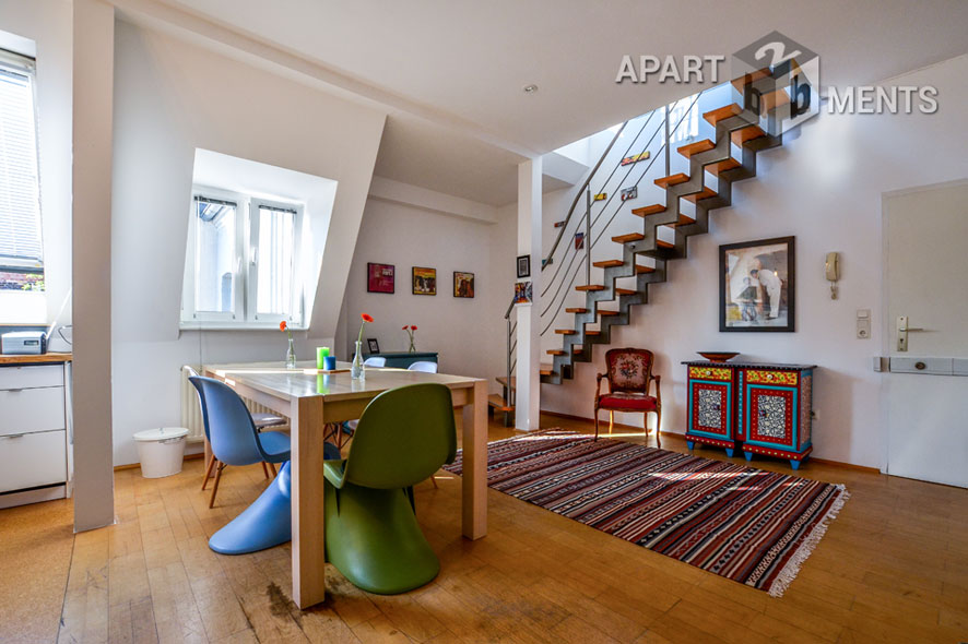 Loft-like furnished maisonette with panoramic view in Cologne-Neustadt-Nord