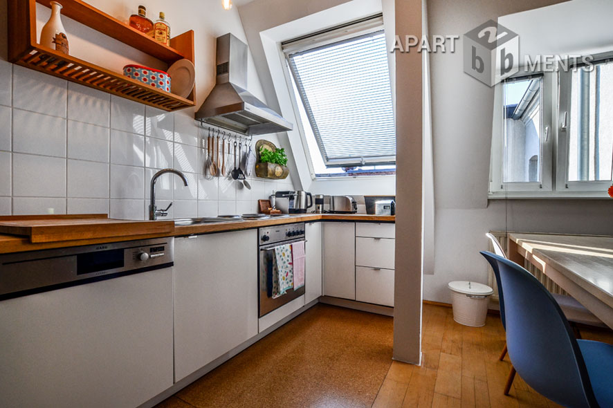 Loftartige möblierte Maisonette mit Panoramablick in Köln-Neustadt-Nord