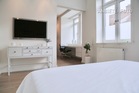 Open and modern furnished apartment with balcony in Cologne-Neustadt-Süd