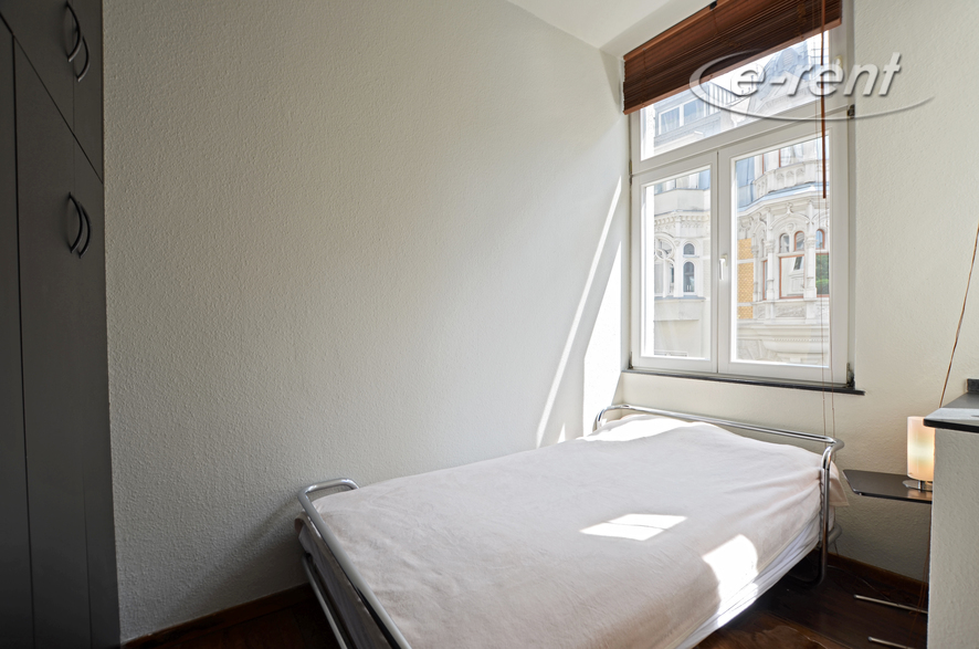 High quality furnished old building flat near Stadtgarten in Cologne-Neustadt-North
