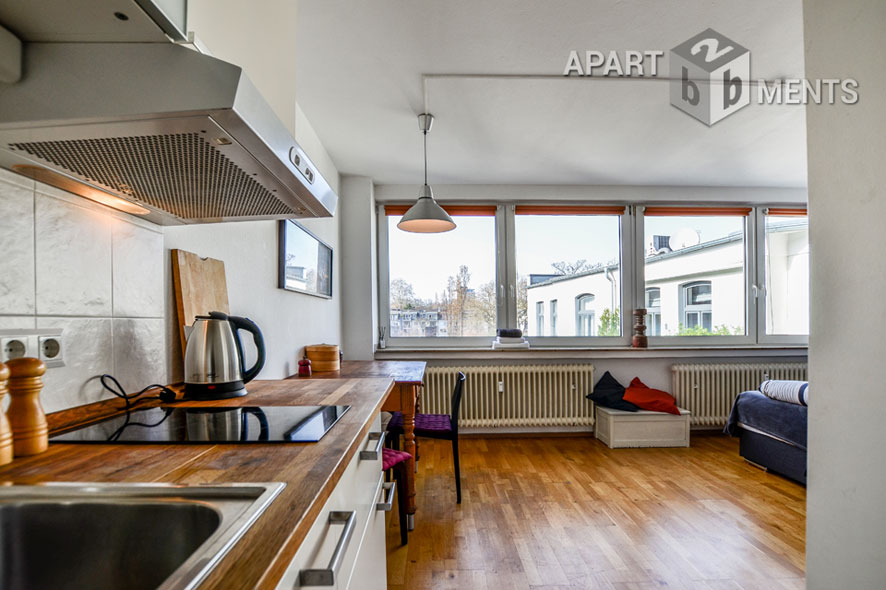 Möbliertes Apartment in zentraler aber sehr ruhiger Lage von Köln-Altstadt-Süd