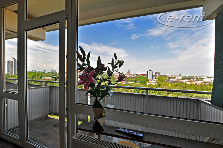 Sehr modern möbliertes Apartment mit Balkon in Köln-Humboldt-Gremberg