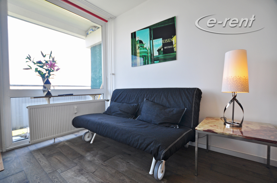 Sehr modern möbliertes Apartment mit Balkon in Köln-Humboldt-Gremberg