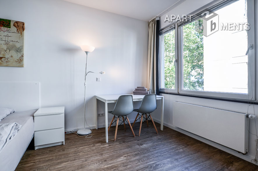 Modernly furnished and centrally located apartment in Cologne-Neustadt-Nord
