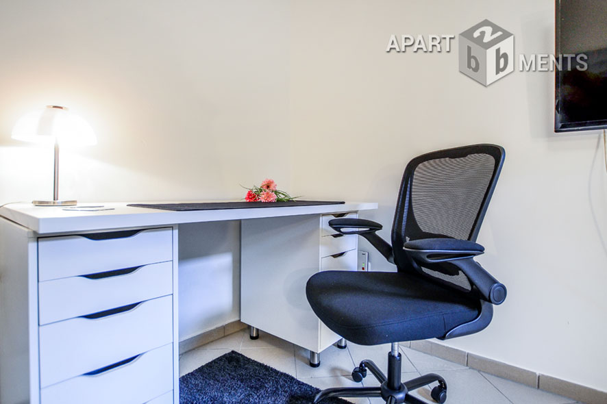 Hochwertig möbliertes und ruhig gelegenes Zimmer in Köln in Bickendorf