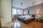 Modern furnished spacious apartment in central location in Cologne-Lindenthal