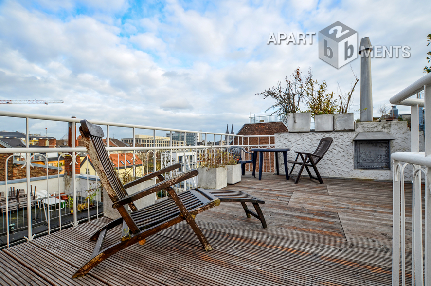 furnished and centrally located penthouse apartment in Cologne-Altstadt-Nord