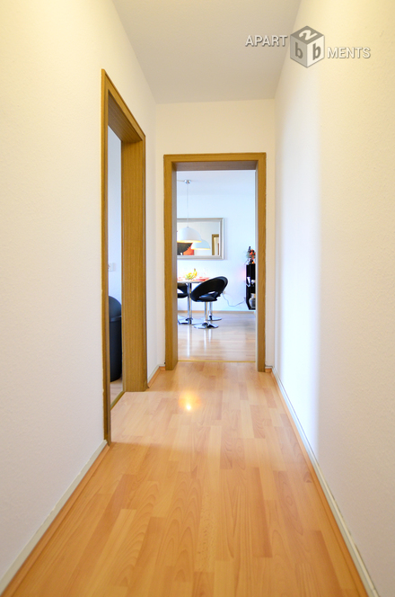 Modern möblierte Wohnung in Köln-Westhoven