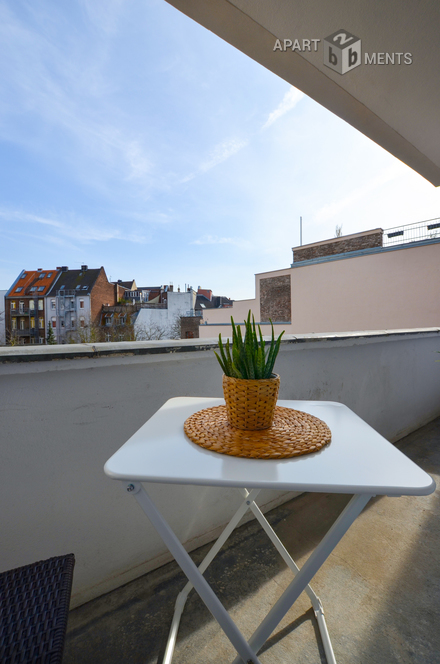 Sehr moderne und hochwertige 2 Zimmer City-Wohnung mit Balkon