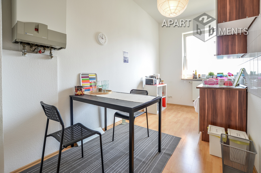Moderne möblierte Wohnung mit Gartennutzung in Köln-Dellbrück