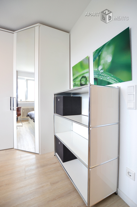Modern möblierte Wohnung in Köln-Weidenpesch