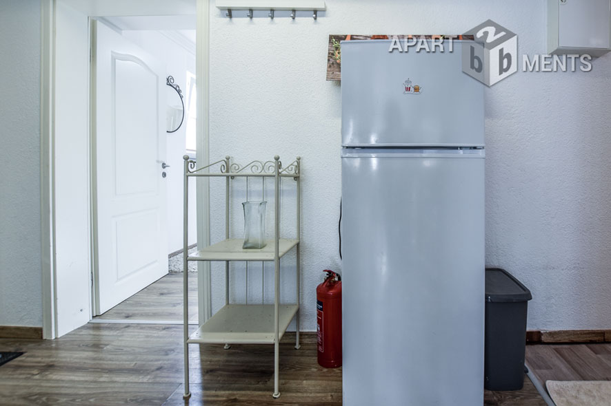 Modern möblierte Wohnung in Köln-Longerich