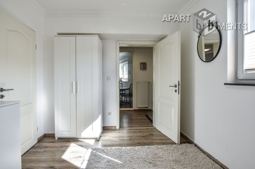 Modern möblierte Wohnung in Köln-Longerich