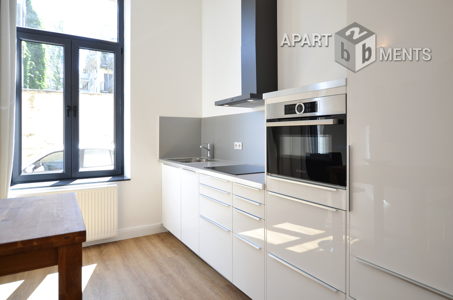 Modern möblierte Loft-Wohnung in Köln-Neustadt-Süd