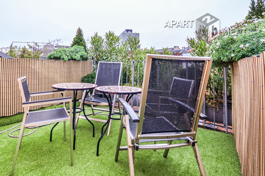 Modernly furnished maisonette apartment with roof terrace in Cologne-Altstadt-Nord