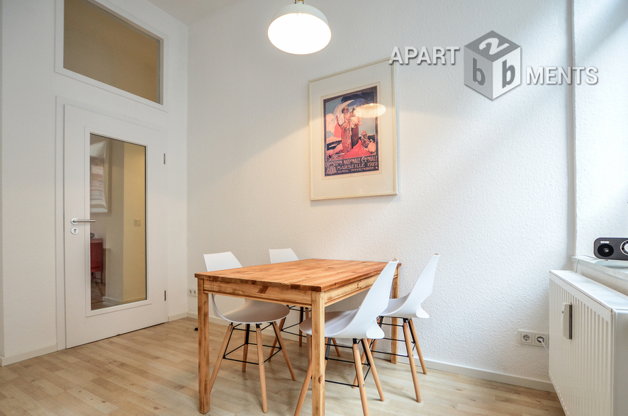 Beautiful furnished apartment in an old building in a quiet location in Cologne-Ehrenfeld