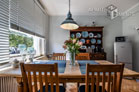 Mediterran möblierte Maisonettewohnung in Köln-Braunsfeld