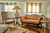 Mediterran möblierte Maisonettewohnung in Köln-Braunsfeld