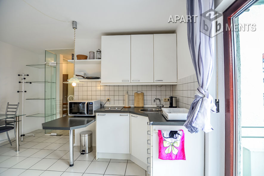 Möbliertes Apartment in zentraler aber ruhiger Lage in Köln-Altstadt-Süd