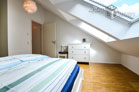 Modern möblierte Wohnung mit Dachterrasse in Köln-Raderberg