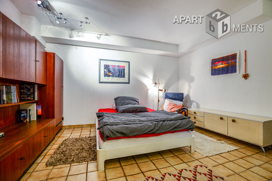 Möbliertes Apartment mit Sauna in sehr guter Wohnlage in Köln-Junkersdorf