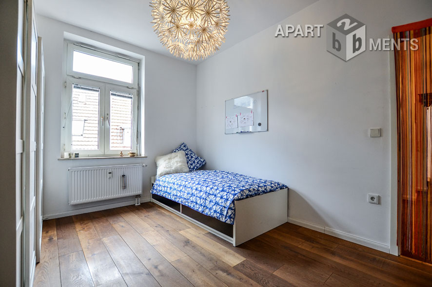 Exclusive furnished maisonette apartment in Cologne-Altstadt-Süd