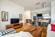 Modernly furnished and centrally located apartment in Cologne-Altstadt-Nord
