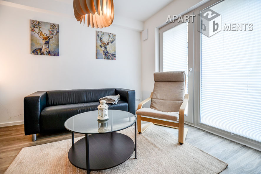 Furnished apartment in best city location with terrace in Cologne Neustadt-Nord