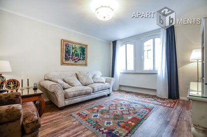 Möblierte Wohnung in Rheinnähe in Köln-Bayenthal