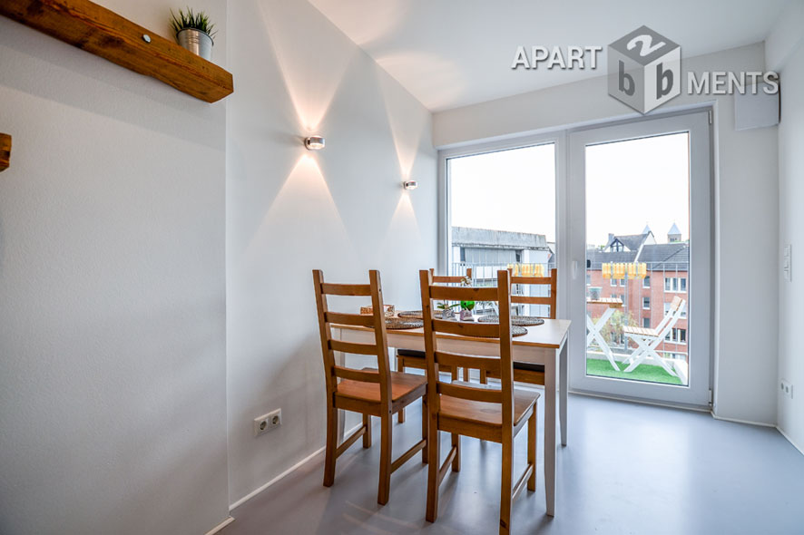 High quality furnished attic apartment on 3 levels in Cologne Neustadt-Nord