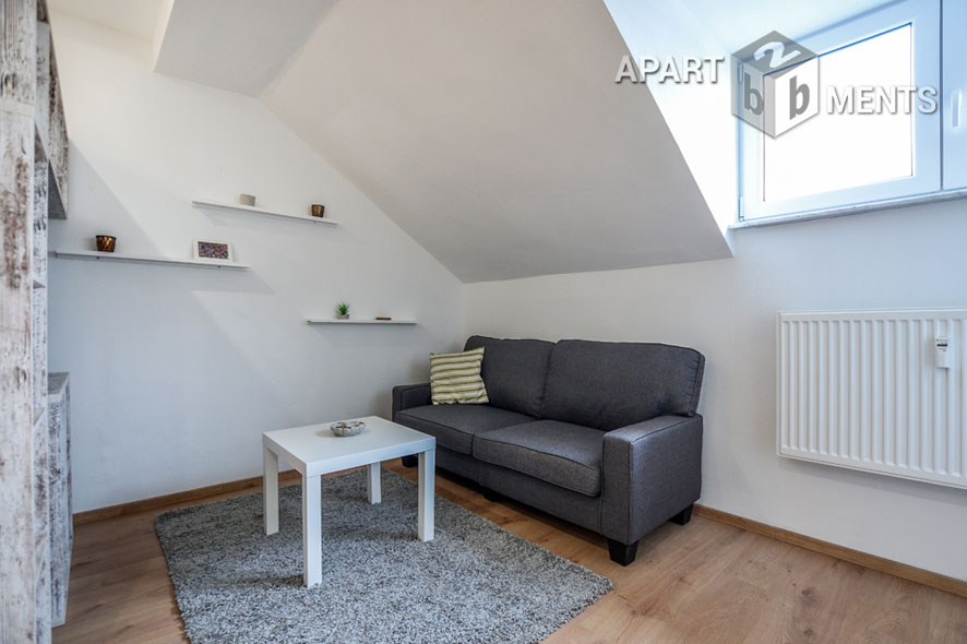 Furnished top floor apartment in Cologne-Dünnwald